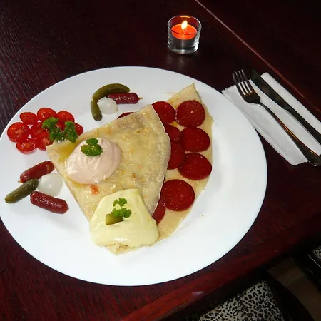 Milada Hotel 4*