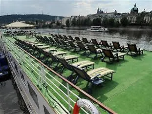 Florentina Boat 3*