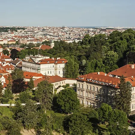 Otel Domus Henrici Prag