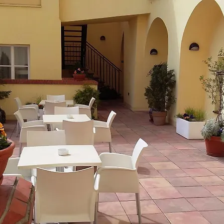 Domus Henrici 4* Prag