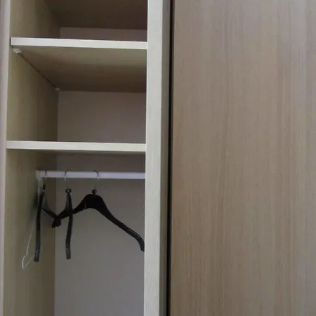 Apartment Apartments Centre *