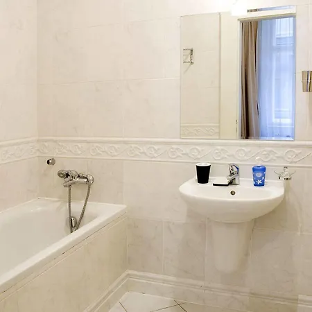Ai Quattro Angeli Aparthotel 3*