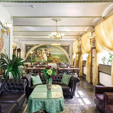 Hotel Taurus 4*