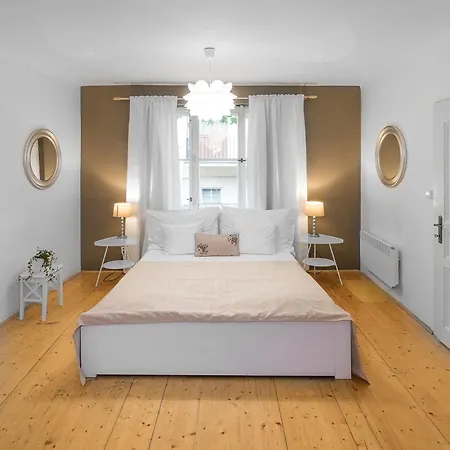 Abc Suites
