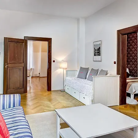 Aparthotel Abc Suites 3*