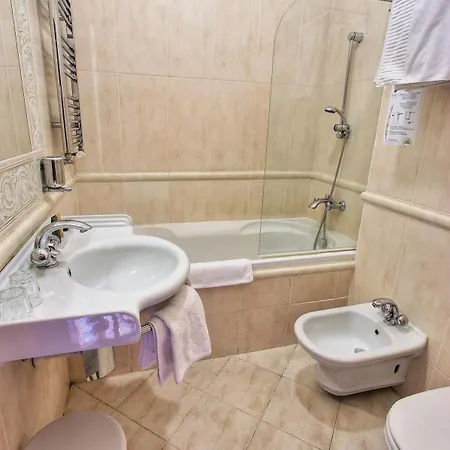 U Pava Hotel