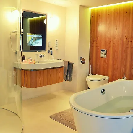 Hotel One 5*