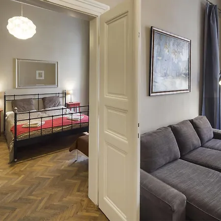 Apartment Dlouha 2ab *