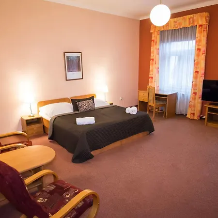 Hotell Bell 3*