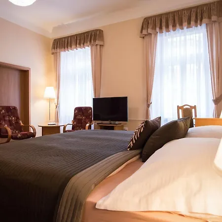Hotell Bell 3*