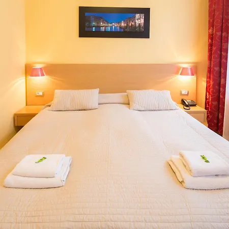 Lounge 3* Prague