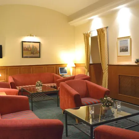 Hotel Arbes 3*