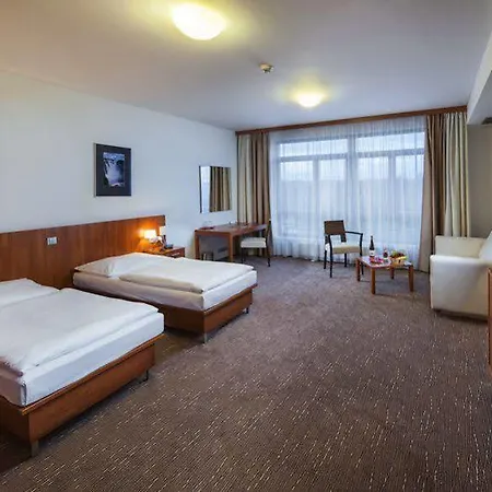 Hotel Academic & Congress Centre Roztoky