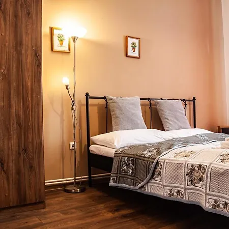 Hotel Sunflower Praga