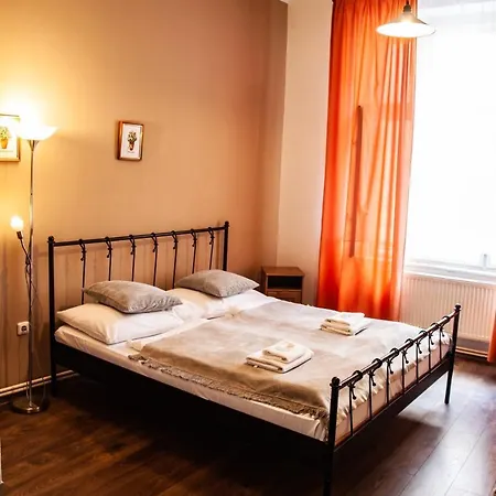Hotel Sunflower Praga