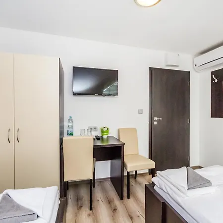 Hotel Nová Hospoda - Hotel&restaurant Praha