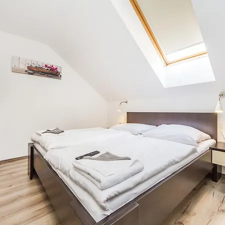 Nová Hospoda - Hotel&restaurant Hotel Praha