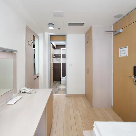 Ankora Hotel 3*
