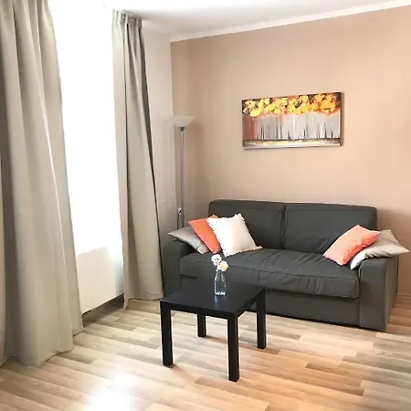 Qik Apartment *