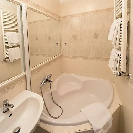 Hotel Donatello 3*
