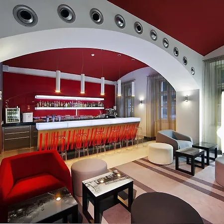 Red&blue Design Praga
