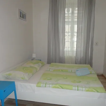 Tara Guest house 2*