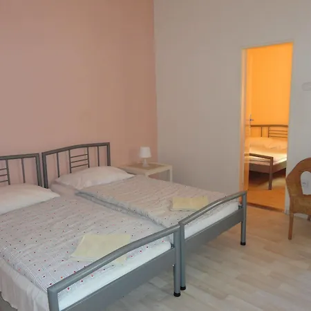 Tara Guest house