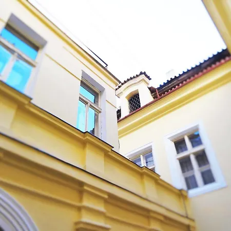 U Dvou Zlatých Klíčů Hotel