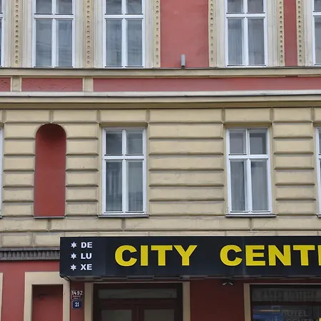 Szálloda De Luxe Prága