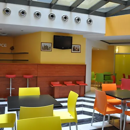De Luxe Hotel 3*