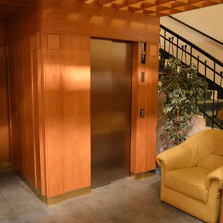 Meran 3* Prague