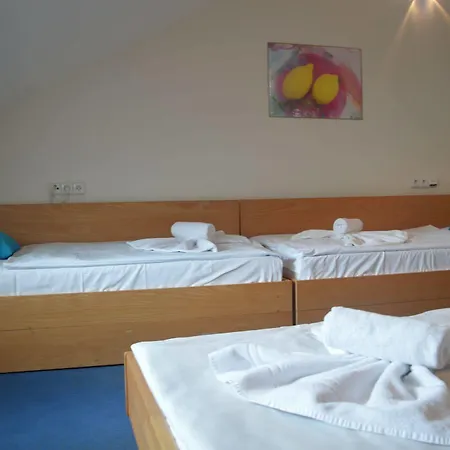 Claris Hotel 3*
