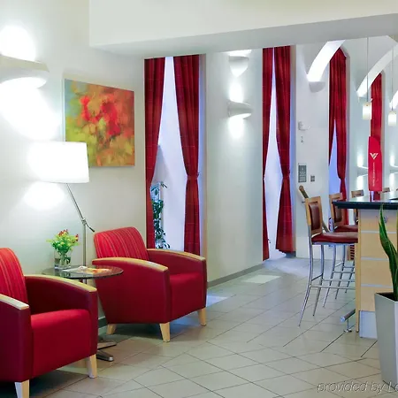 Hotel Exe Park 3*