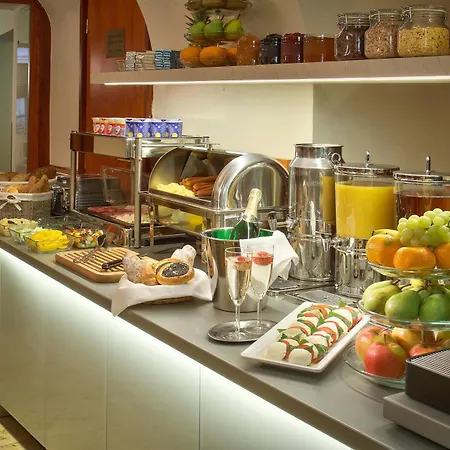 Clementin Hotel 4*