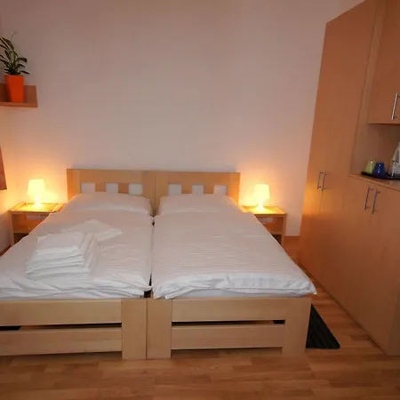Garni Rambousek Hotel