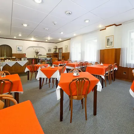 Hotel White Lion