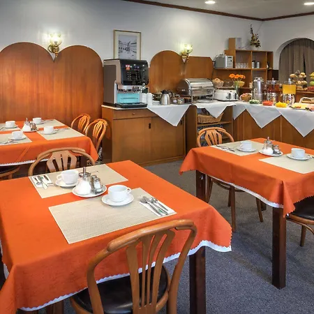 White Lion Hotel Prague