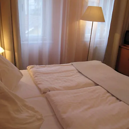 Máchova Hotel