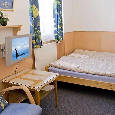 Alice House 3*