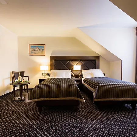 Selsky Dvur - Bohemian Village Courtyard 4* Prague