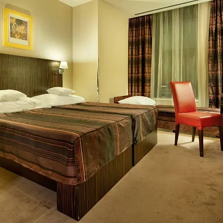 Szálloda Ea Crystal Palace 4*