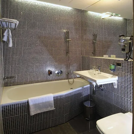 Ea Crystal Palace 4* Prague