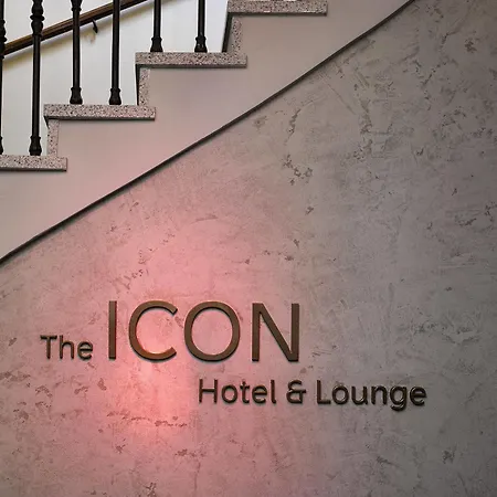 The Icon & Lounge Hotel 4*