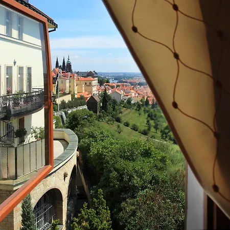 Hotel Questenberg 4*