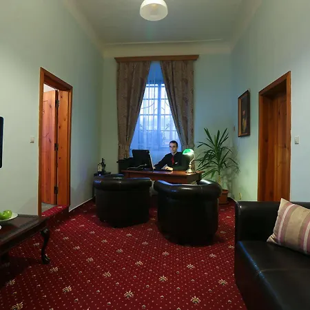 Questenberg Hotel