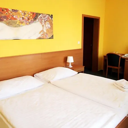 Meritum 3* Prague