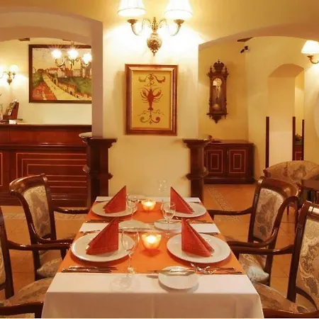 Boutique Constans 4*
