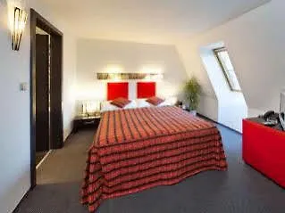 Prague Inn Hotel