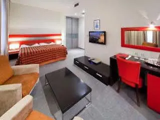 نزل براغ 4*