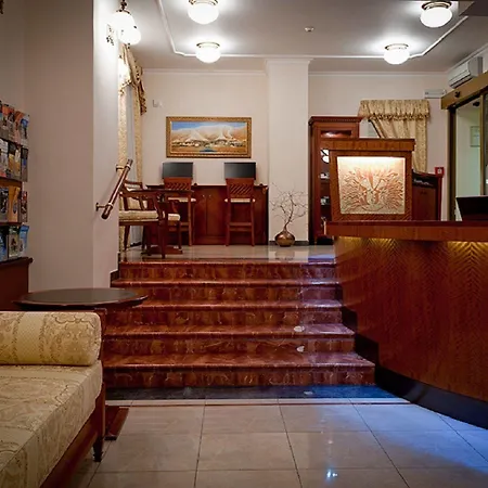 Amigo Centre 4*